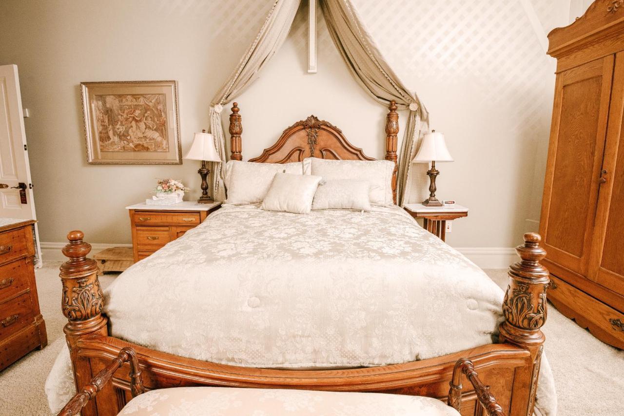 The Londonderry Couette-café