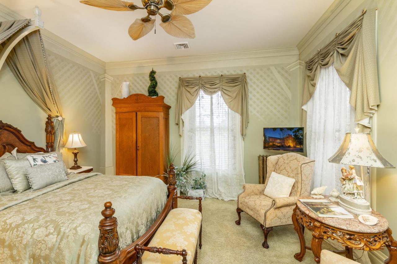 The Londonderry 4* Hershey