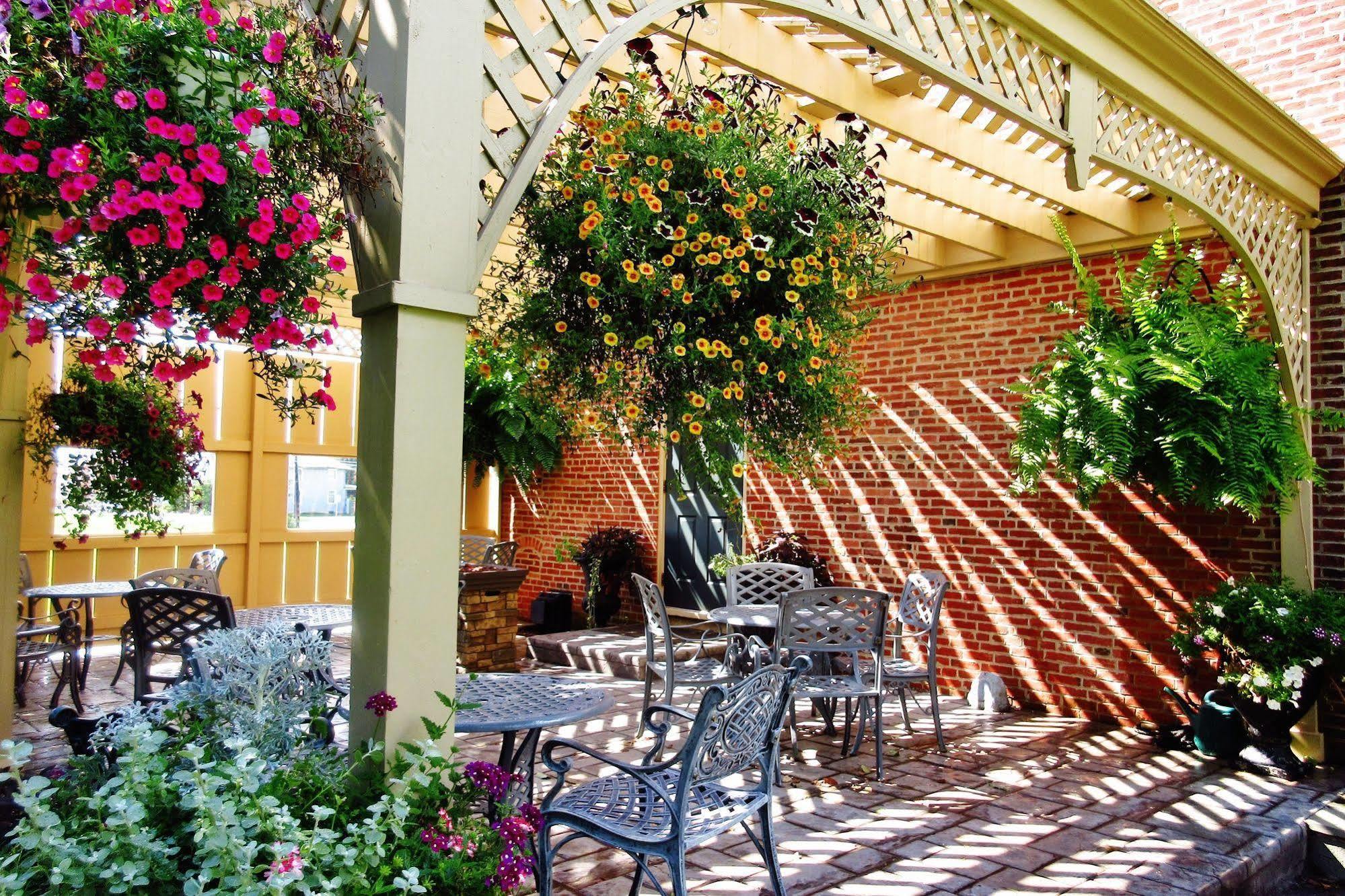 Couette-café The Londonderry 4*